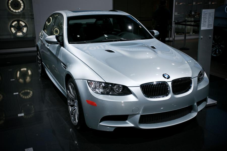  BMW M3 Sedan 2007 года  (фото 31 из 72)